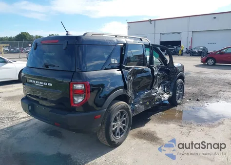 2024 Ford Bronco Sport Big Bend z USA, uszkodzony, nr VIN 3FMCR9B6XRRE07180